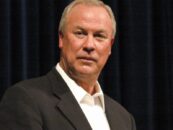 Robert Wilson, directeur du théâtre gay innovant et dramaturge, est décédé à 83