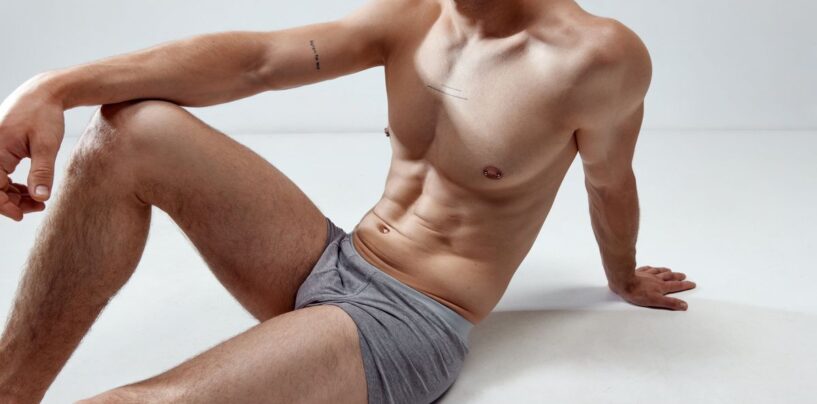 Les gays célèbrent la Journée nationale des sous-vêtements avec des photos sexy d'hommes dans de minuscules sous-vêtements