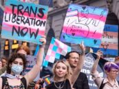 Quel pays est sur le point de mettre en œuvre une interdiction de salle de bain transgenre à l'échelle nationale?
