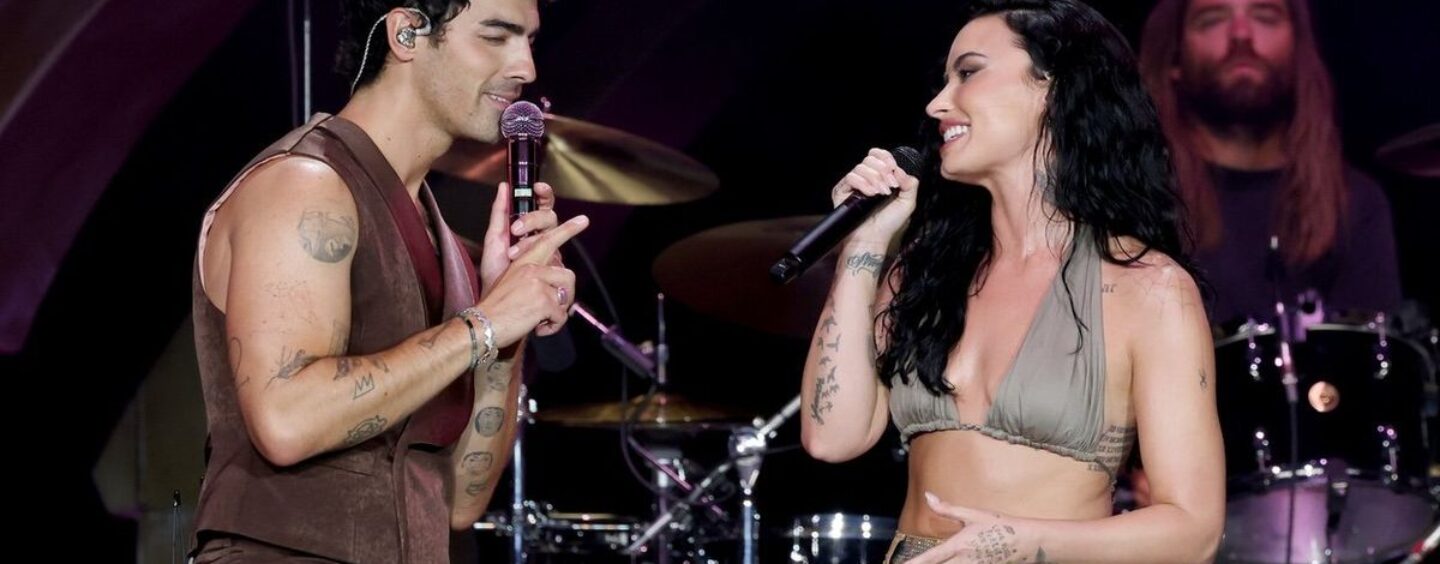 Demi Lovato et Jonas Brothers Spark Camp Rock 3 spéculations après des retrouvailles surprise