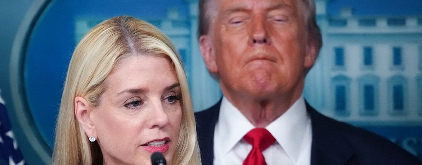 La prise de contrôle de DC de Trump de Trump est une assaut contre la démocratie, avertissent les critiques