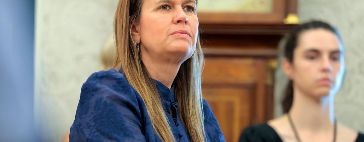 La cour fédérale d'appel approuve l'interdiction de l'Arkansas sur les soins affirmants pour les mineurs