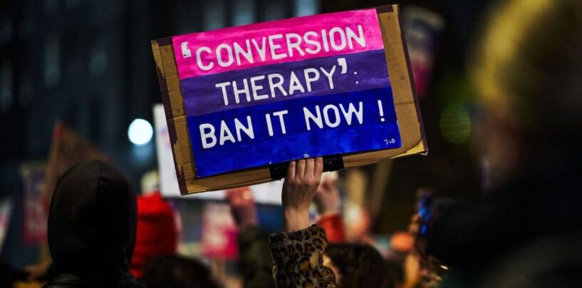 La thérapie de conversion pour les personnes LGBTQ +, discréditée depuis longtemps, pourrait faire un retour