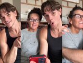 La star unique de Fans devient virale pour que sa mère évalue les hommes chauds avec lesquels il a filmé