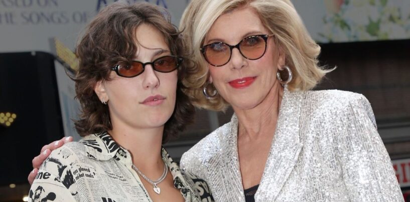 Christine Baranski et la princesse roi sort-elles? Voici pourquoi les fans et Hannah Einbender sont convaincus