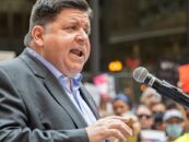 L'Illinois lance le premier hotline LGBTQ + LGBTQ +