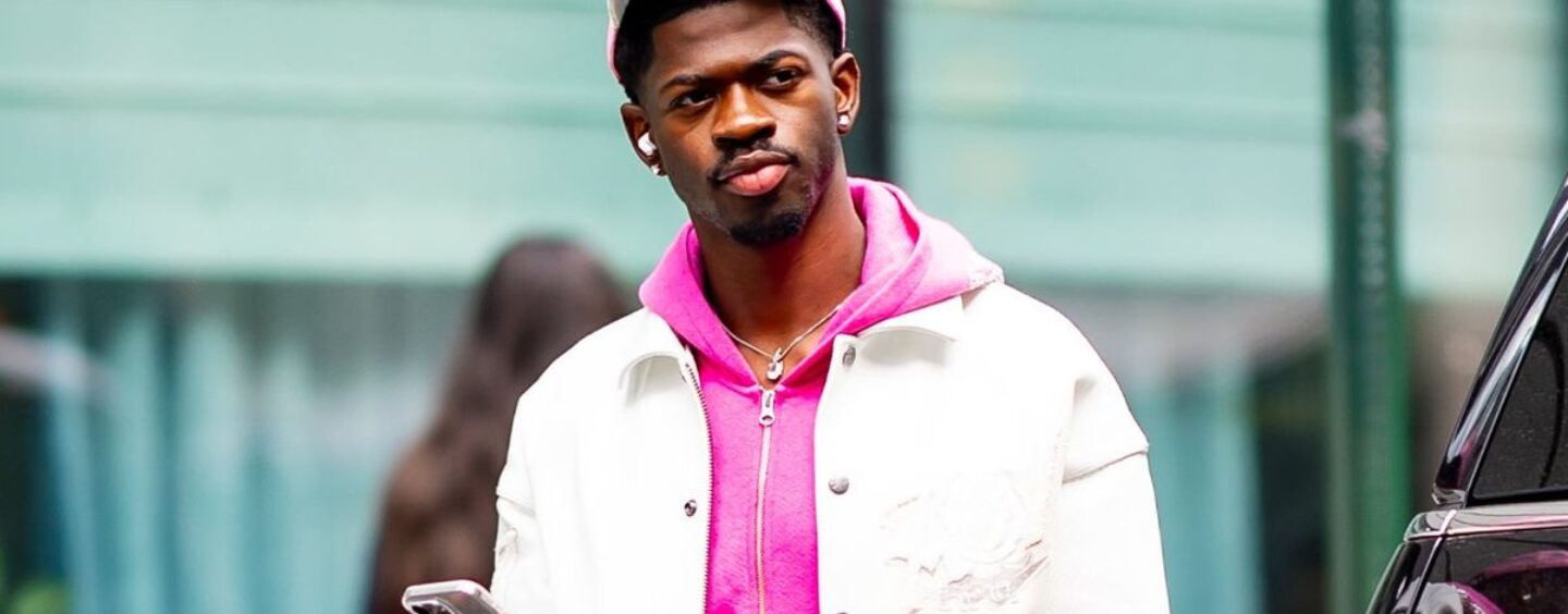 Lil Nas X accusé de 4 crimes après l'hospitalisation