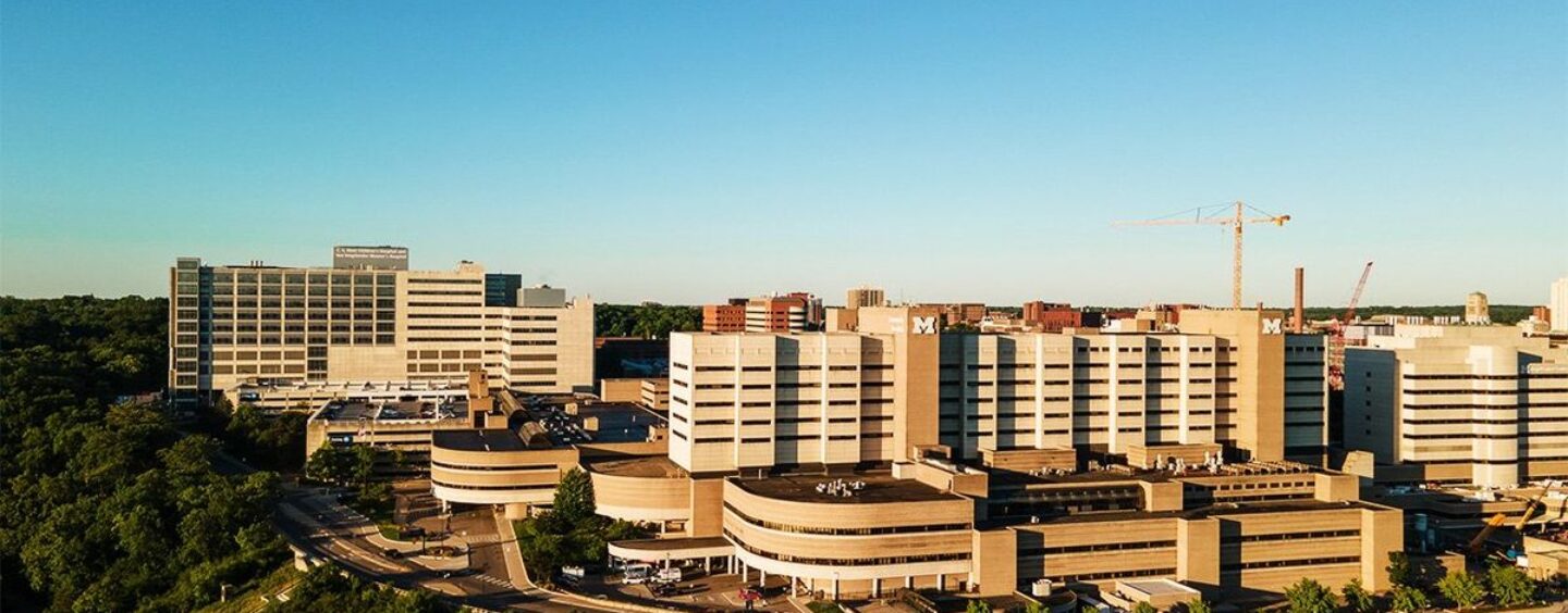 Dernier système hospitalier de l'Université du Michigan pour abandonner les patients et les familles mineurs trans après l'assignation du DOJ