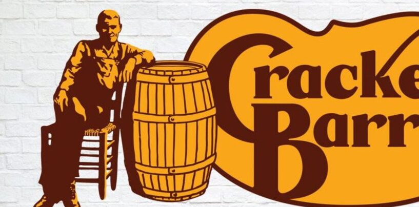 Cracker Barrel prouve que l'ère de l'homme blanc en colère, raciste, homophobe, est bien vivant