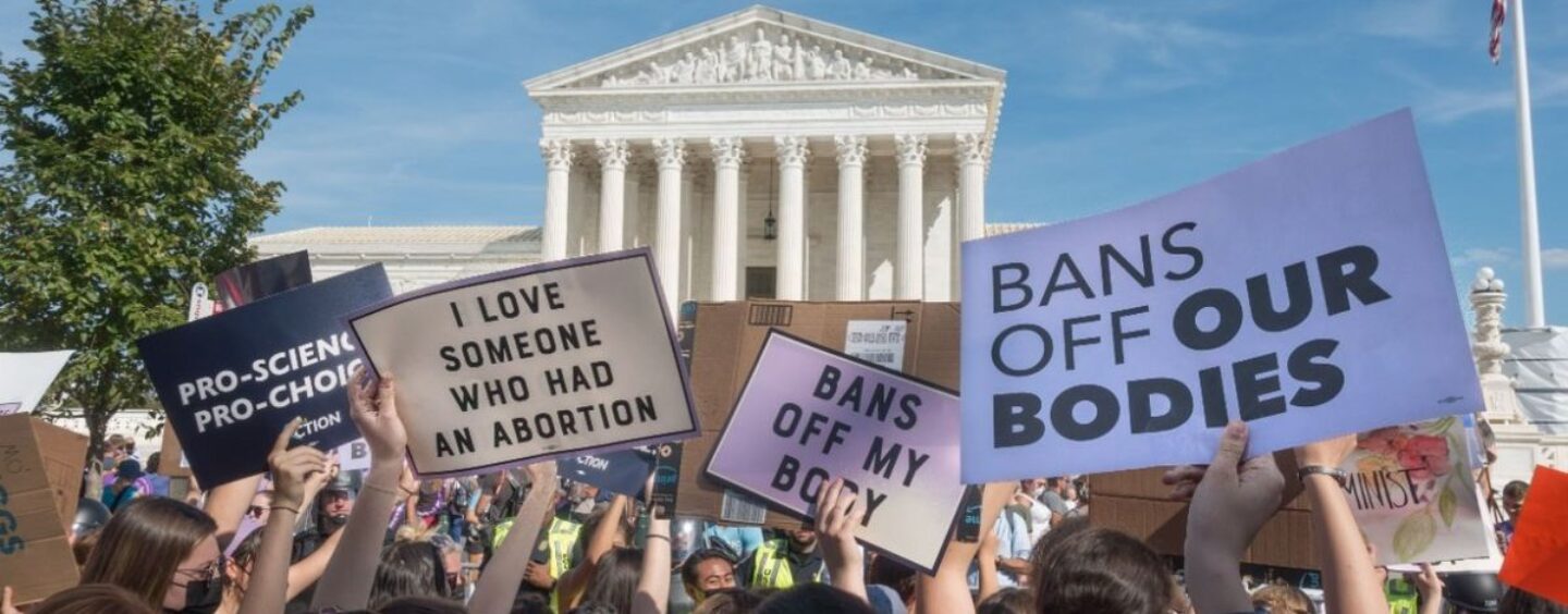 Breaking: Trump Administration pour limiter l'avortement pour les anciens combattants après avoir restreint les soins affirmants
