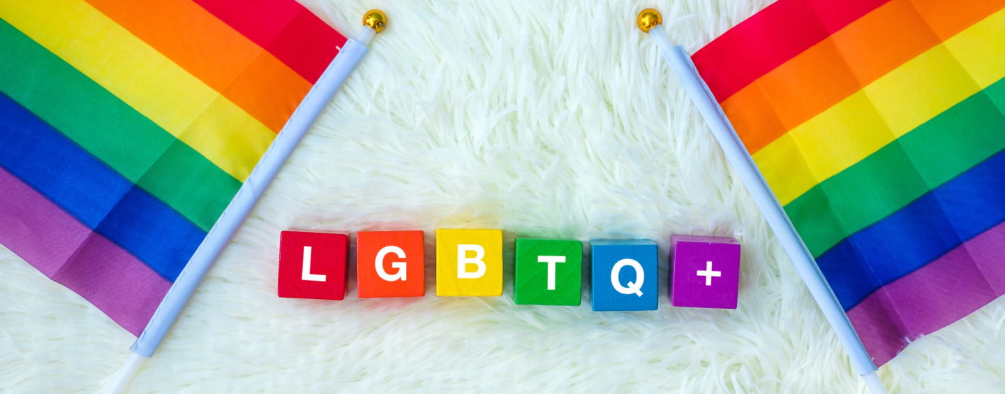 Les tests en ligne d’orientation sexuelle pour savoir si on est gay : utiles ou juste un jeu ?
