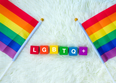 Les tests en ligne d’orientation sexuelle pour savoir si on est gay : utiles ou juste un jeu ?