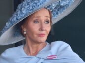 JK Rowling échoue à l'éclairage à gaz avec une diatribe prévisible contre le directeur de Harry Potter