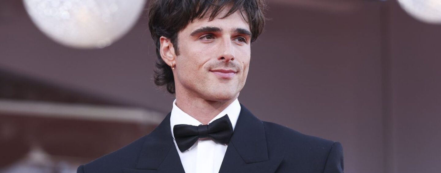 Jacob Elordi devient viral pour ses nouveaux muscles et gays sexy sont en admiration