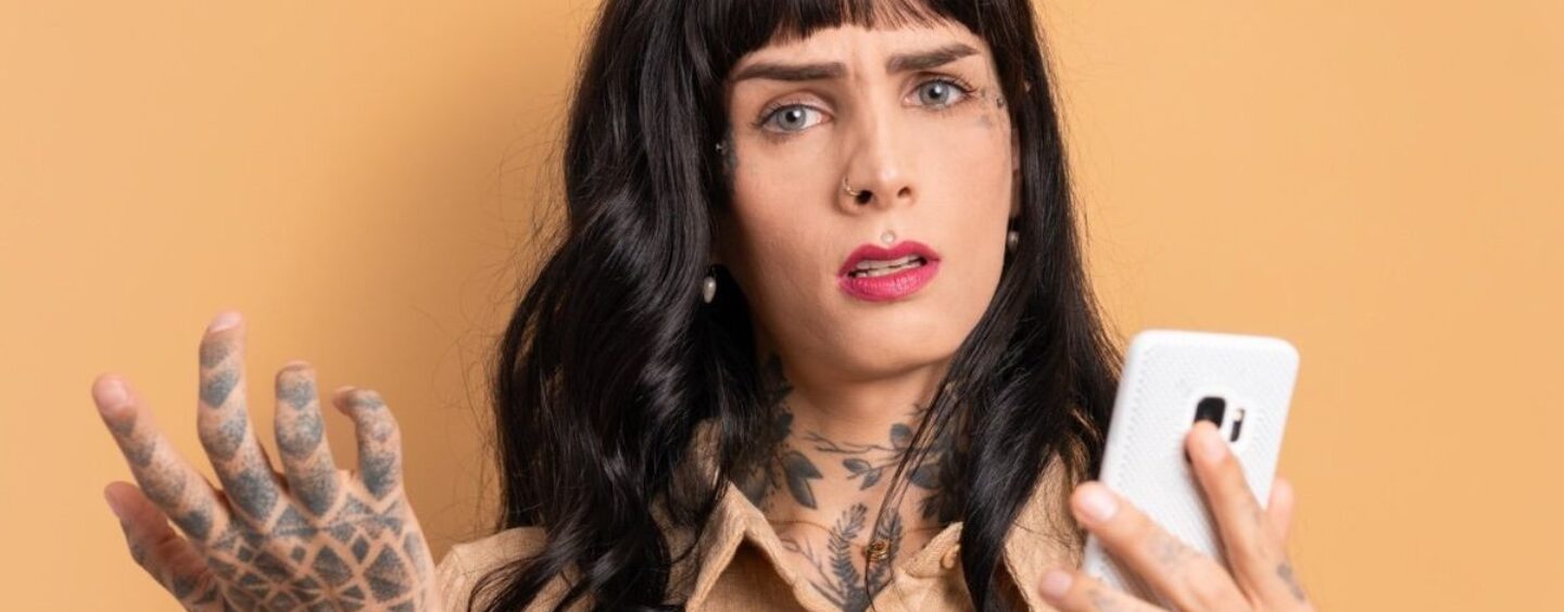 Qu'est-ce que «sous-marin» et les Datirs LGBTQ + sont-ils plus susceptibles d'être victimes? Les experts de rencontres pèsent