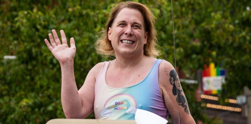 Non, Amy Schneider n'était pas une gagnante de Dei sur Jeopardy!