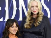 Regardez Jenna Ortega et Gwendoline Christie se faire sévèrement dans l'interview 'Mercredi', tandis que les lesbiennes se pâle