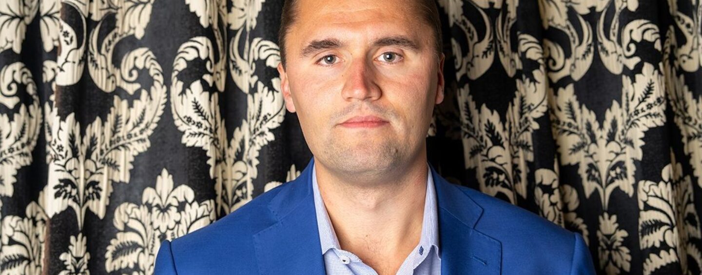Qui était Charlie Kirk, le militant d'extrême droite tué mercredi?