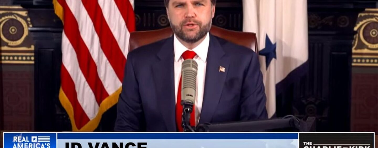 JD Vance déclare la guerre aux organisations de gauche tout en organisant le podcast Charlie Kirk