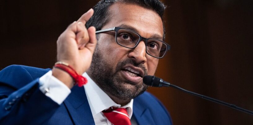 Personne n'aime une tête et un con, en particulier celui qui est le directeur du FBI