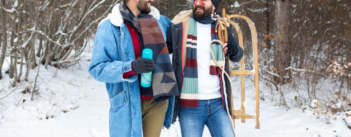 Qu'est-ce que le «traîneau» et les LGBTQ + Daters le font-ils? Les experts du sexe et des rencontres pèsent