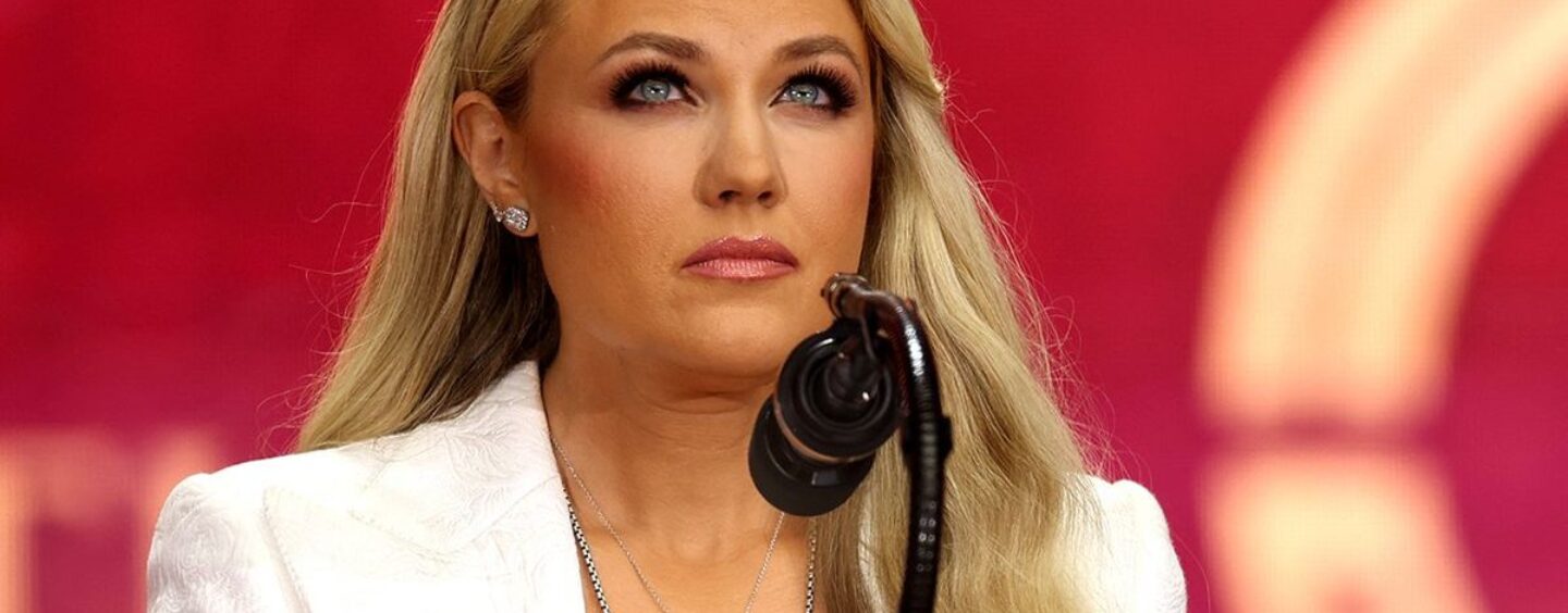 Où Turning Point USA Erika Kirk se tient sur les rôles de genre, le mariage et la maternité