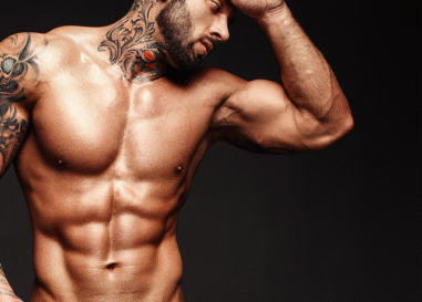 Les gays célèbrent le «bicept-septembre» avec des photos de bras sexy qui vous feront transpirer