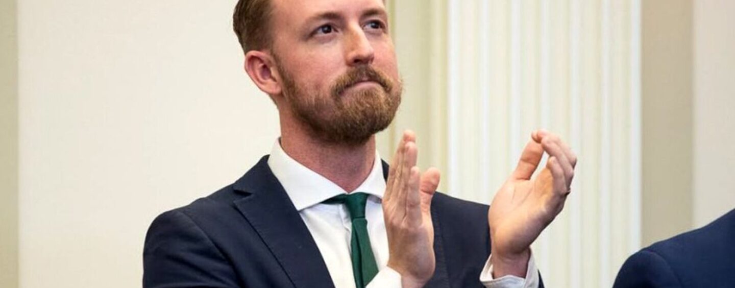 Les défenseurs et les éducateurs de l'Oklahoma célèbrent le surintendant de l'État Ryan Walters de la résignation comme un «moment pivot»