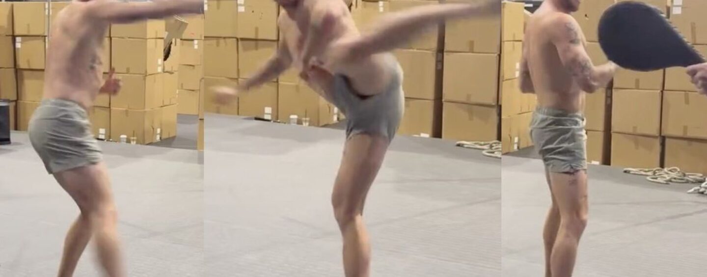 La vidéo d'entraînement torse nu d'Orville Peck «  Street Fighter '' a des fans gays suppliant d'être éliminé