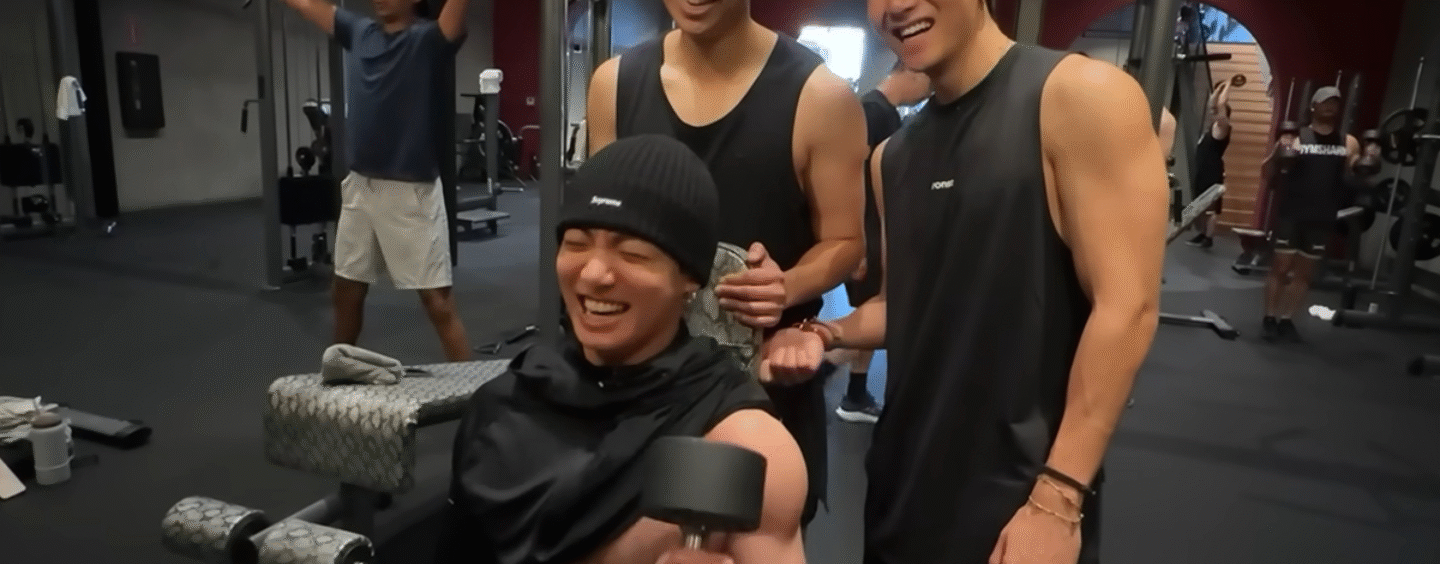 Les membres du groupe BTS ont laissé tomber une vidéo d'entraînement en sueur et une armée de gays sont desséchés