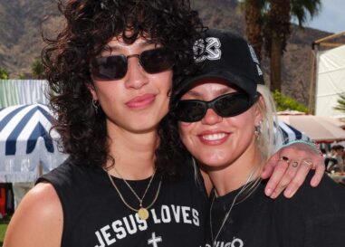 5 couples de célébrités lesbiennes et saphiques les plus chaudes de 2025