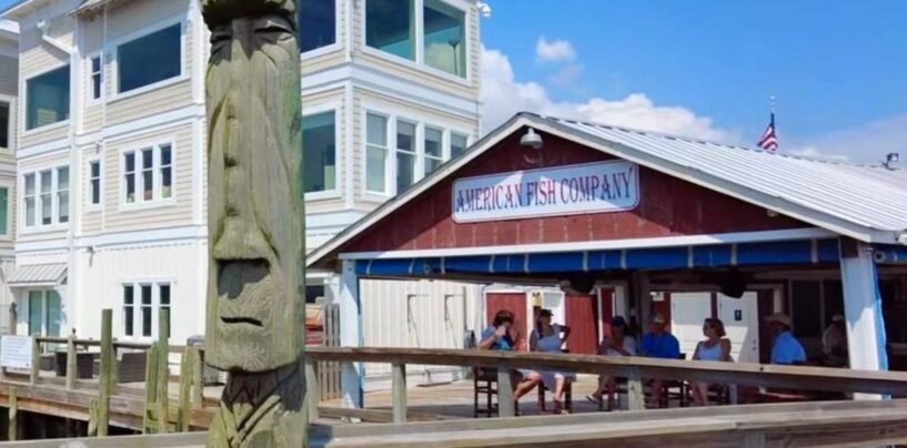 NC Waterfront Restaurant Mass Shoot Suspect a été obsédé par les théories du complot anti-LGBTQ +