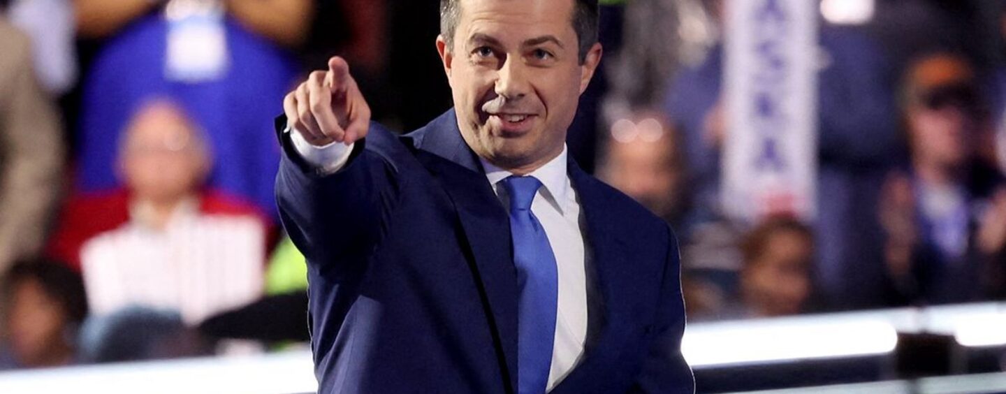 Kamala Harris révèle pourquoi elle n'a pas choisi Pete Buttigieg comme colistier en 2024