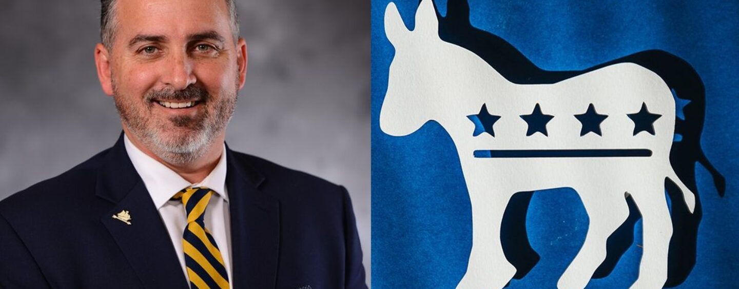 Repr. Oregon State Rep. Flips du républicain au démocrate, citant un fils gay