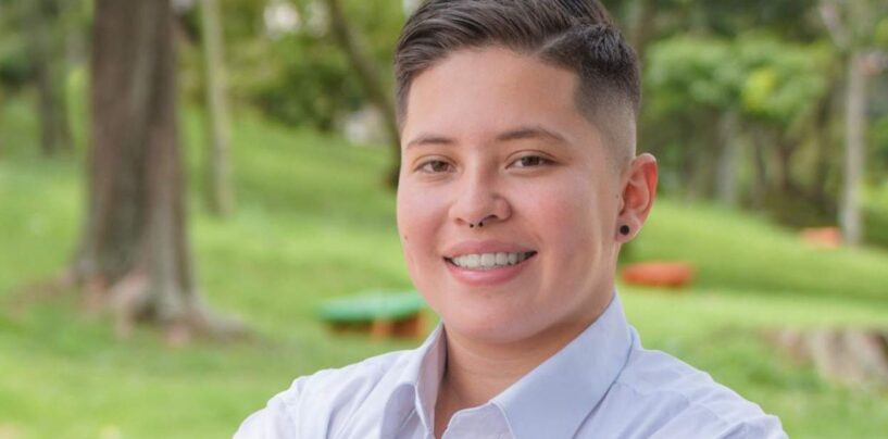 Rencontrez Gerhard Hernández, le premier fonctionnaire trans élu du Costa Rica – et un fan de Gen Z Coldplay