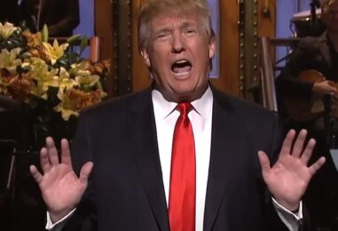 Le nouvel animateur de Late Night, Trump, le tue avec des blagues sur la fin de sept guerres et la fermeture du GOP, et son ami Vladimir