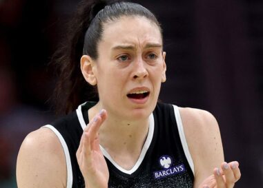 Les hommes parient sur les cycles menstruels des joueuses de la WNBA, c'est dingue