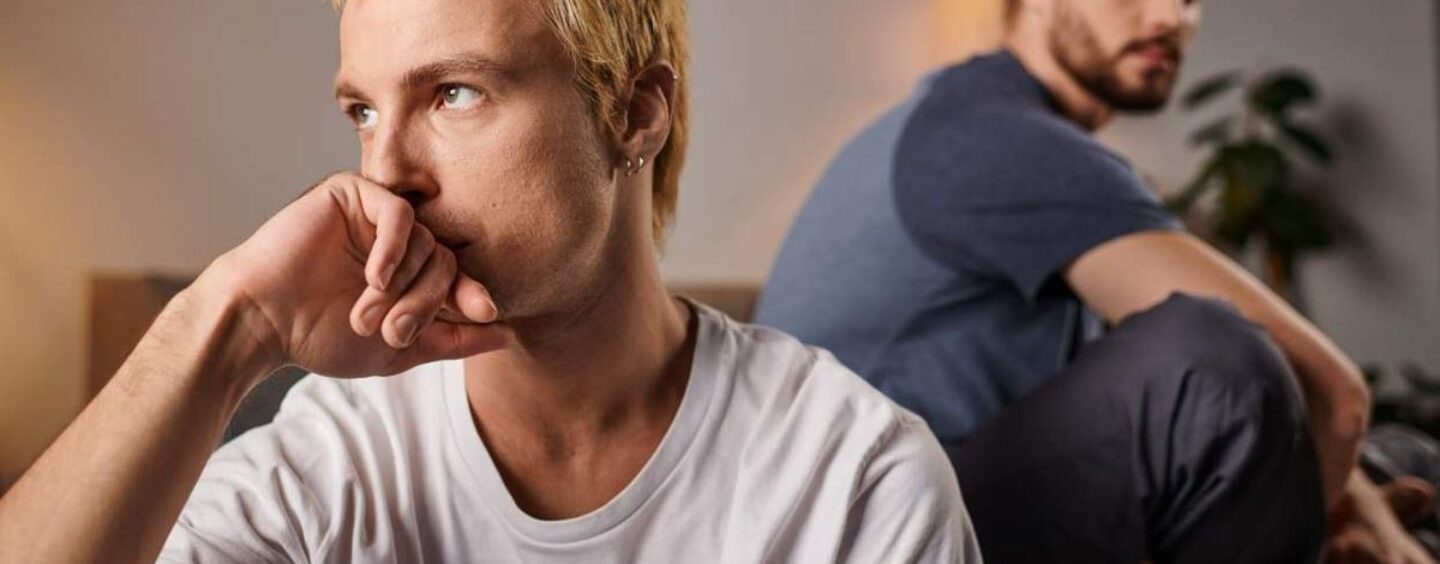 Êtes-vous en train d'être « largué en silence » ? Des experts en rencontres LGBTQ+ expliquent la dernière tendance en matière de rupture toxique