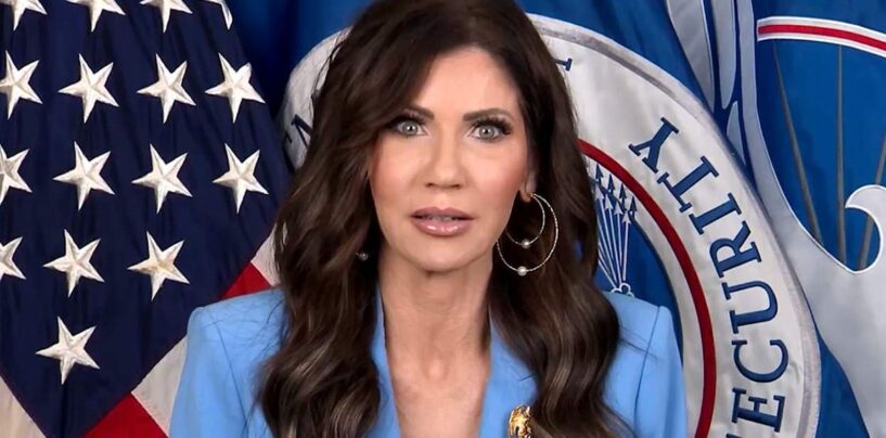Kristi Noem dirige une agence de marketing numérique vantant sa beauté et sa stupidité tout en ignorant la sécurité américaine