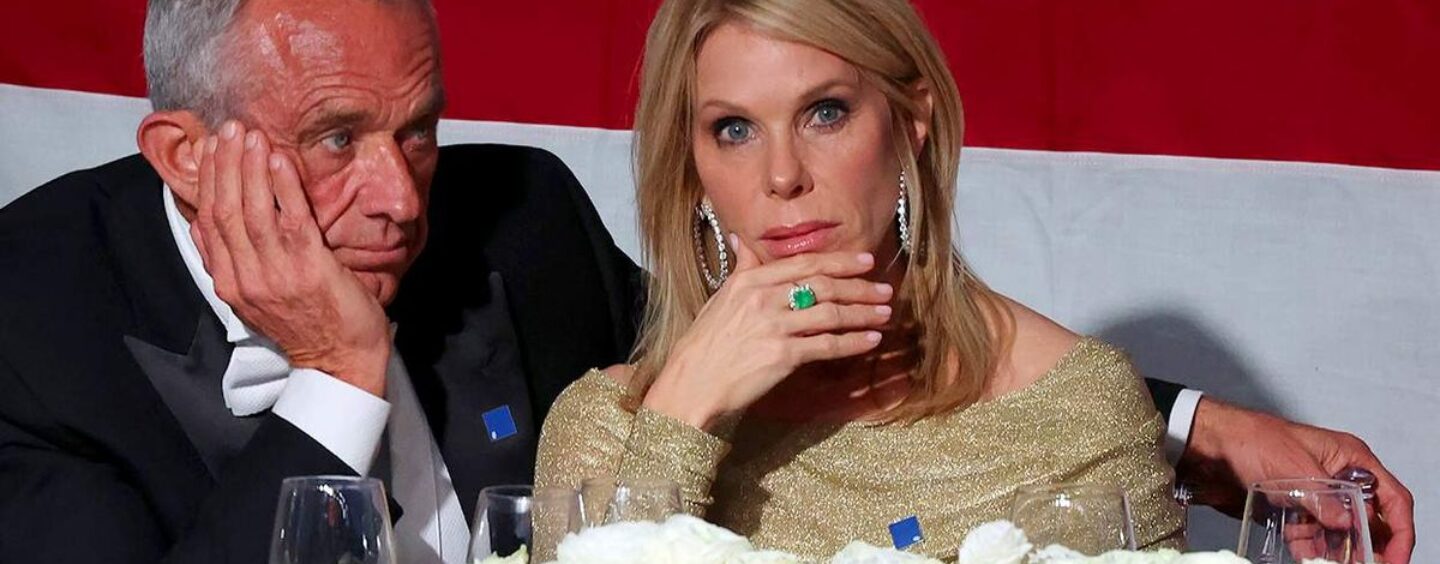 Cheryl Hines est-elle publiquement obligée de freiner son enthousiasme pour RFK Jr. ?