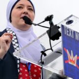 Un législateur musulman candidat au poste de gouverneur affirme que la Géorgie mérite des dirigeants qui rejettent le fait de faire des personnes trans des boucs émissaires