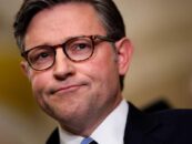 La personne qui dirige chaque jour un véritable rassemblement de « haine contre l’Amérique », c’est vous, Mike Johnson.