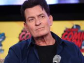 Charlie Sheen dit qu'il a eu des relations sexuelles homosexuelles comme « Richard Pryor et Marlon Brando »