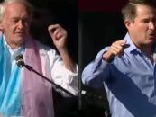 Un rival pro-trans attire des applaudissements après que le représentant Seth Moulton ait hué lors du rassemblement Boston No Kings