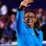 Dans le combat de Kelley Robinson contre Trump à travers des récits LGBTQ+ dans les États rouges et bleus (exclusif)