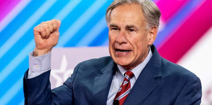 Le Texas ciblera les professeurs qui « poussent les idéologies de gauche », déclare Greg Abbott