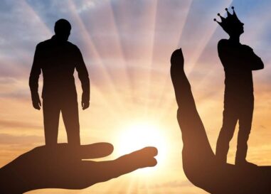 Votre partenaire est-il « narcissique » ou simplement toxique ? Des experts en rencontres LGBTQ+ et en santé mentale interviennent