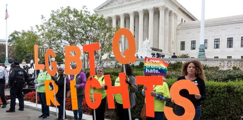 Dernières nouvelles : la Cour suprême des États-Unis doit examiner l'opportunité de réexaminer l'égalité du mariage