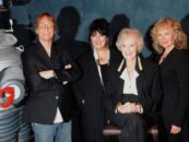 En 1970, June Lockhart, « la mère de l'Amérique », a courageusement pris la parole pour défendre les « homosexuels » alors que d'autres ne le feraient pas.