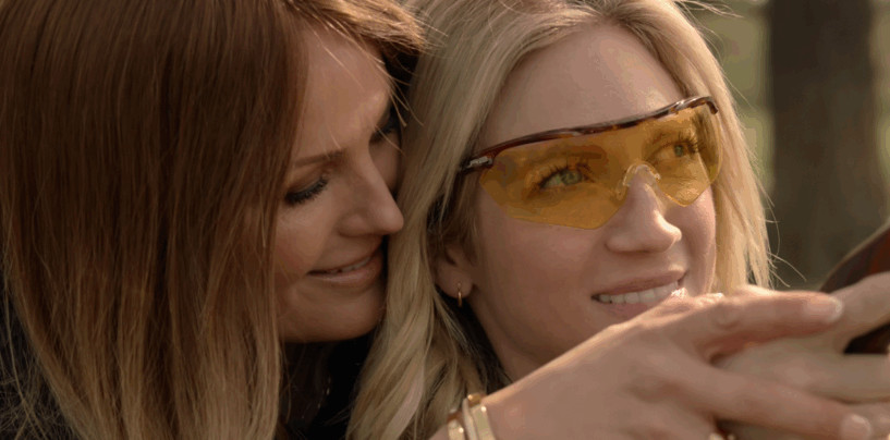 Malin Åkerman explique comment les scènes de sexe avec Brittany Snow sont devenues stimulantes sur le tournage de The Hunting Wives